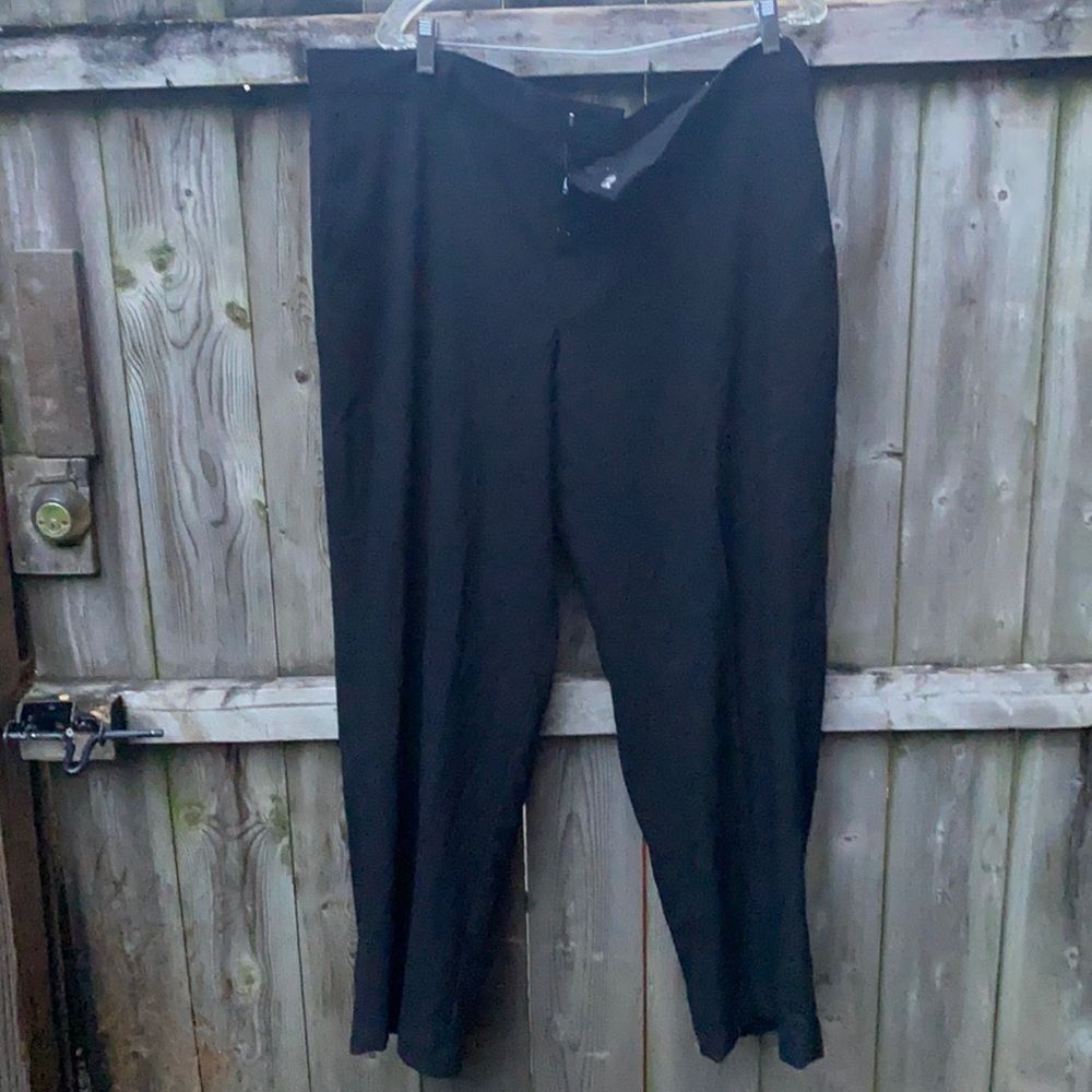 Ruffini dress pants sz. 42 x 30 NWT